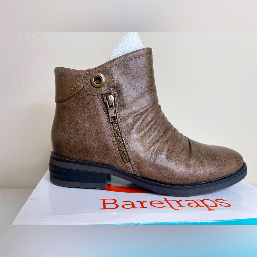 BARETRAPS WOMEN'S ANILA TAUPE BOOTS SIZE 5.5 Brand New In Box